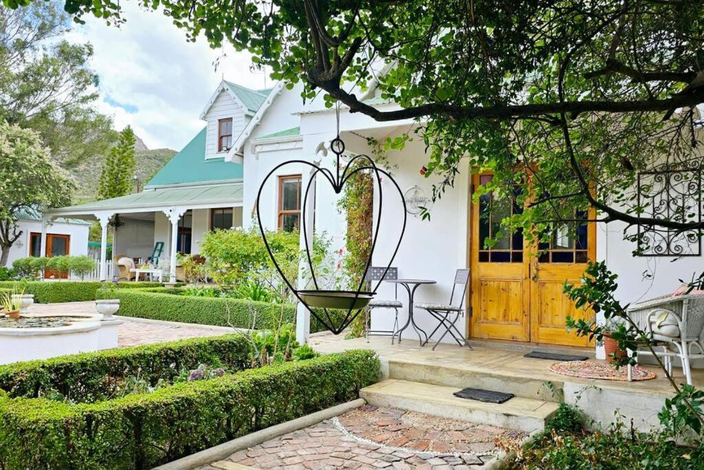 Grey Rabbit Cottage Монтегю Экстерьер фото