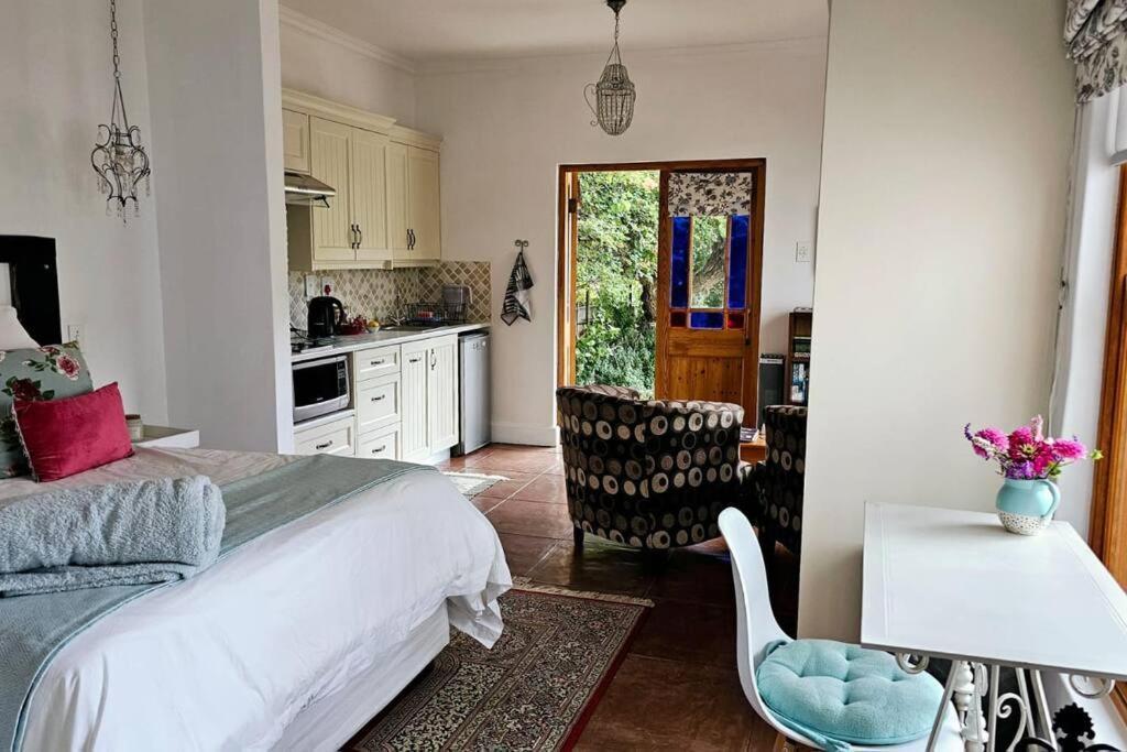 Grey Rabbit Cottage Монтегю Экстерьер фото
